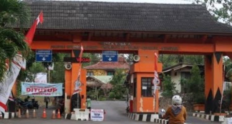 Foto: Tempat Pemungutan Restribusi Pantai Baron